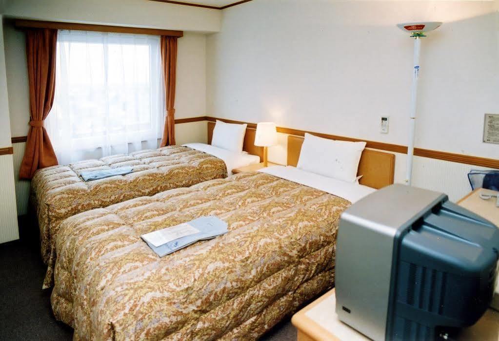 Toyoko Inn Sendai-Eki Nishi-Guchi Chuo Luaran gambar