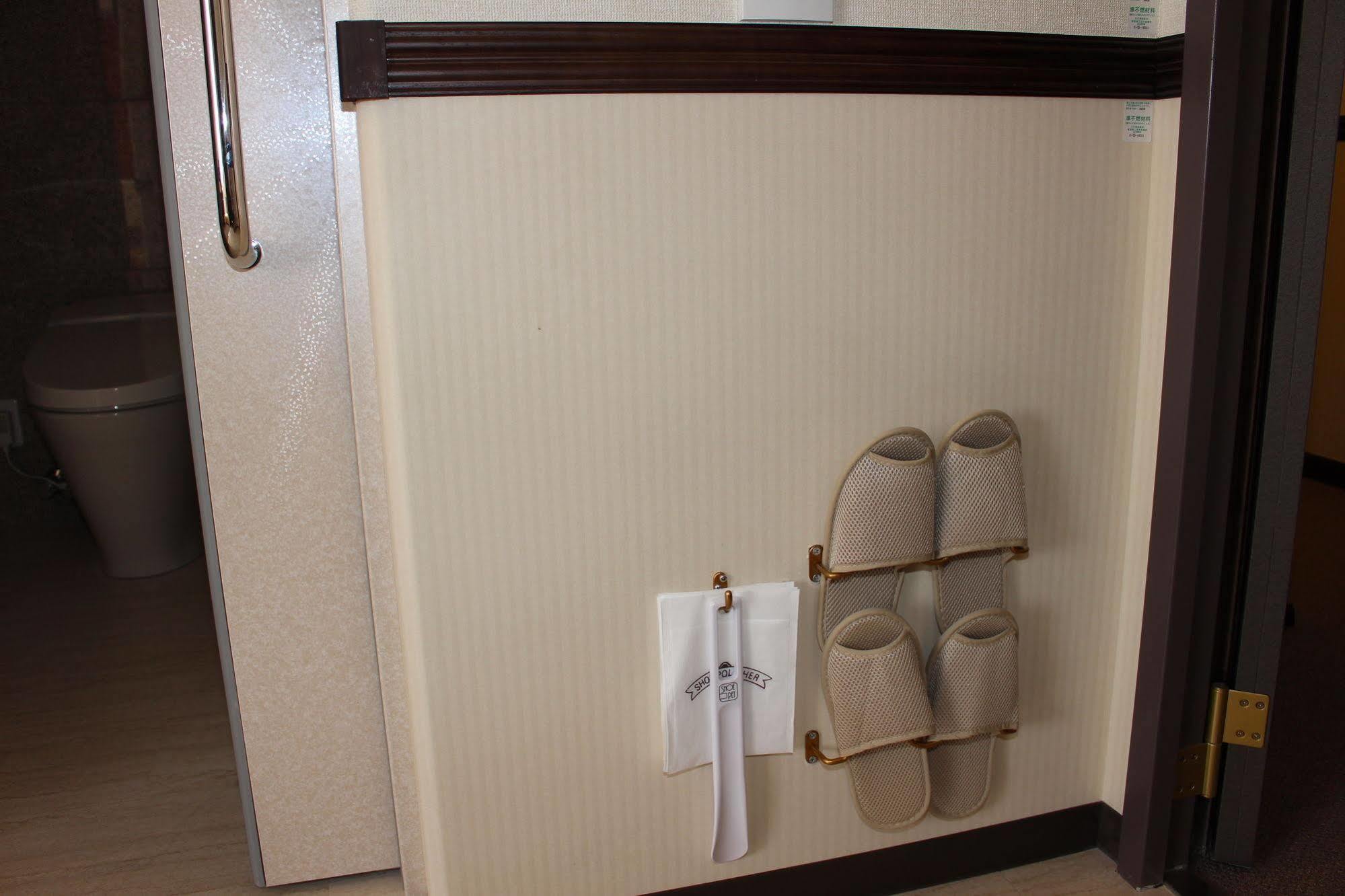 Toyoko Inn Sendai-Eki Nishi-Guchi Chuo Luaran gambar
